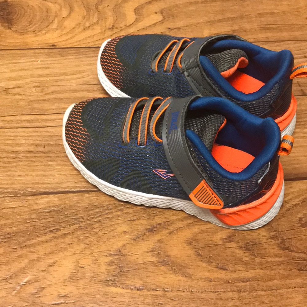 Toddler shoe